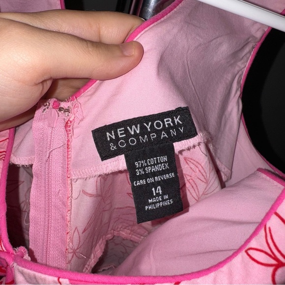 New York & Company Women’s Size 14 Pink Rose Sleeveless Dress - Picture 3 of 6